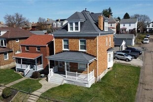 Building Photo - 700 Ravenswood Ave