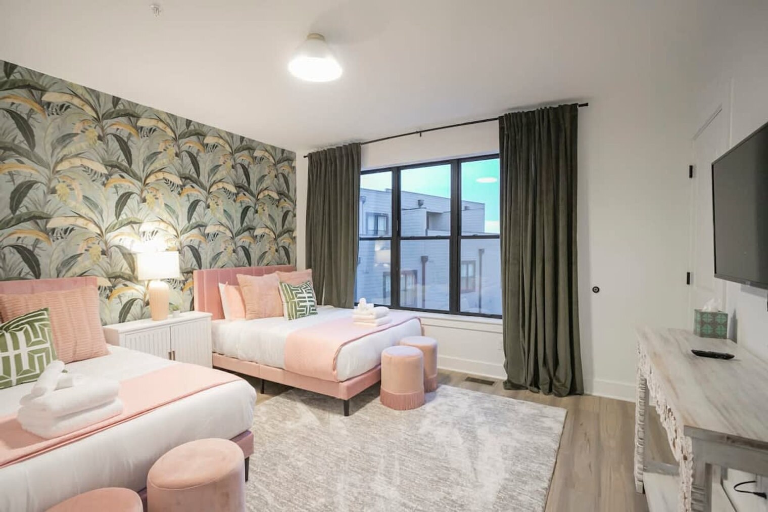 Building Photo - 402 Cleveland St