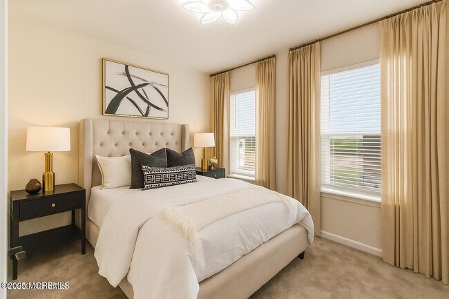 Building Photo - 4 Barton Ave