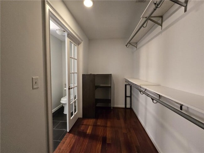 Building Photo - 2616 Boland Dr NE