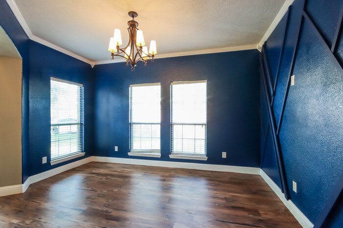 Building Photo - 3119 Hummingbird Ln