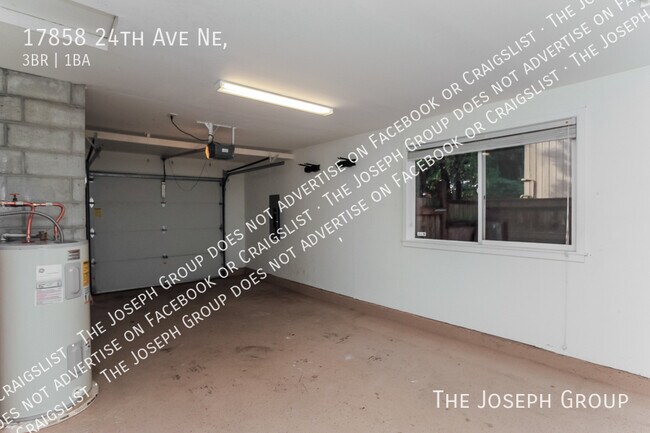 Building Photo - 17858 24th Ave NE