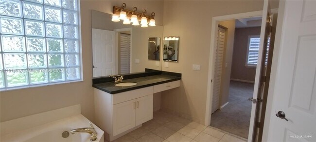 Building Photo - 8092 Driggs Hill