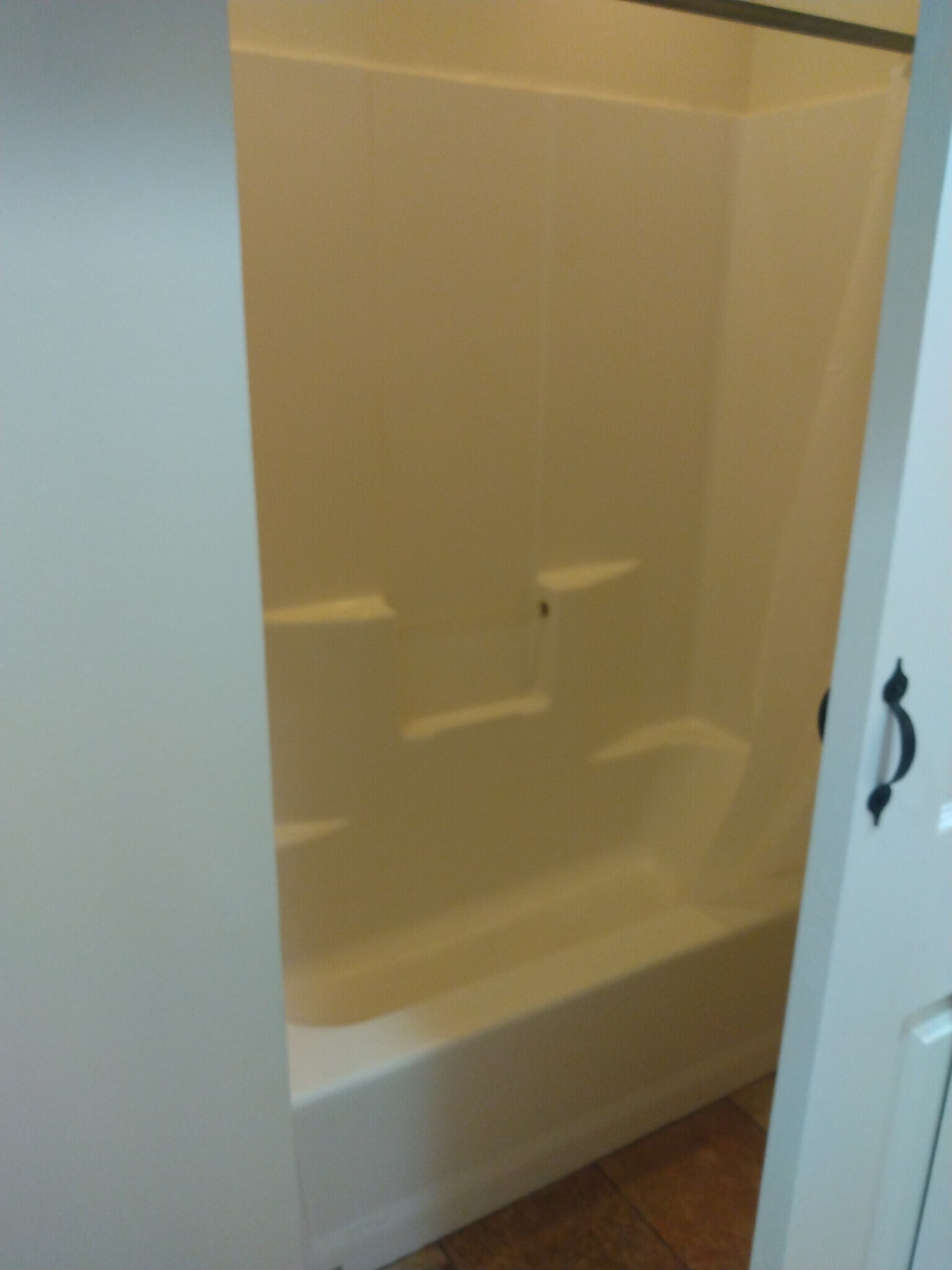 Building Photo - 2217 Napoleon Ave