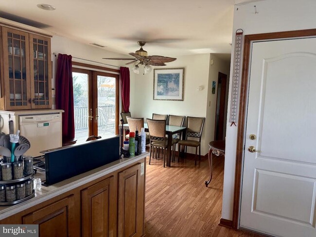 Building Photo - 507 N Main St