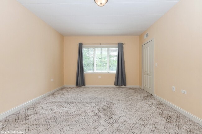 Building Photo - 14130 Sheffield Dr