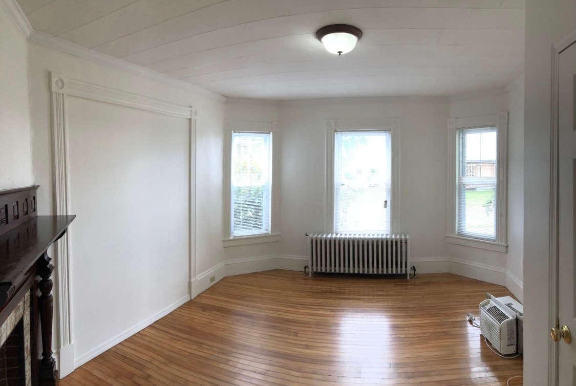 Master Bedroom - 88 Roxbury St