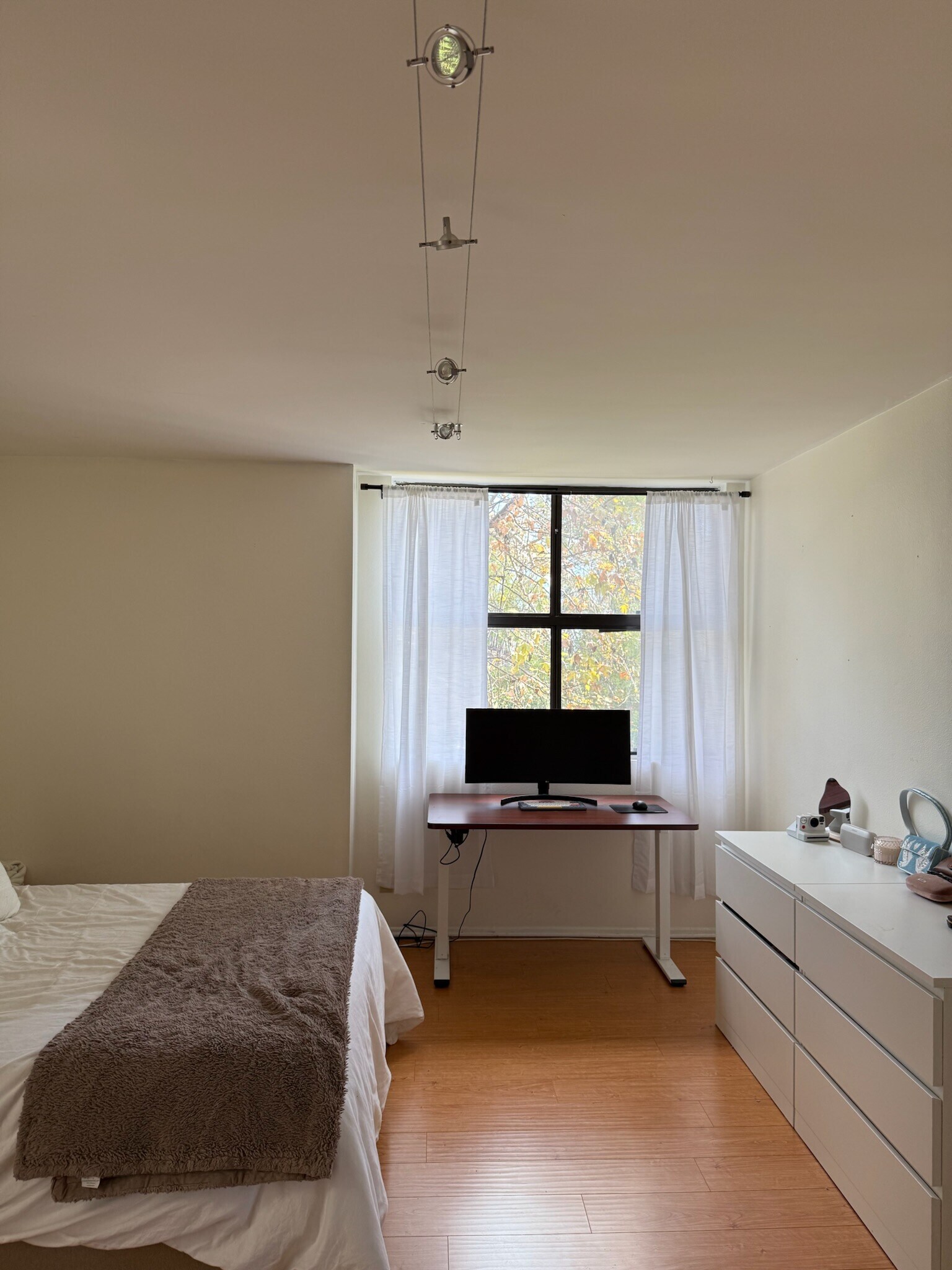 Building Photo - 4141 Via Marisol