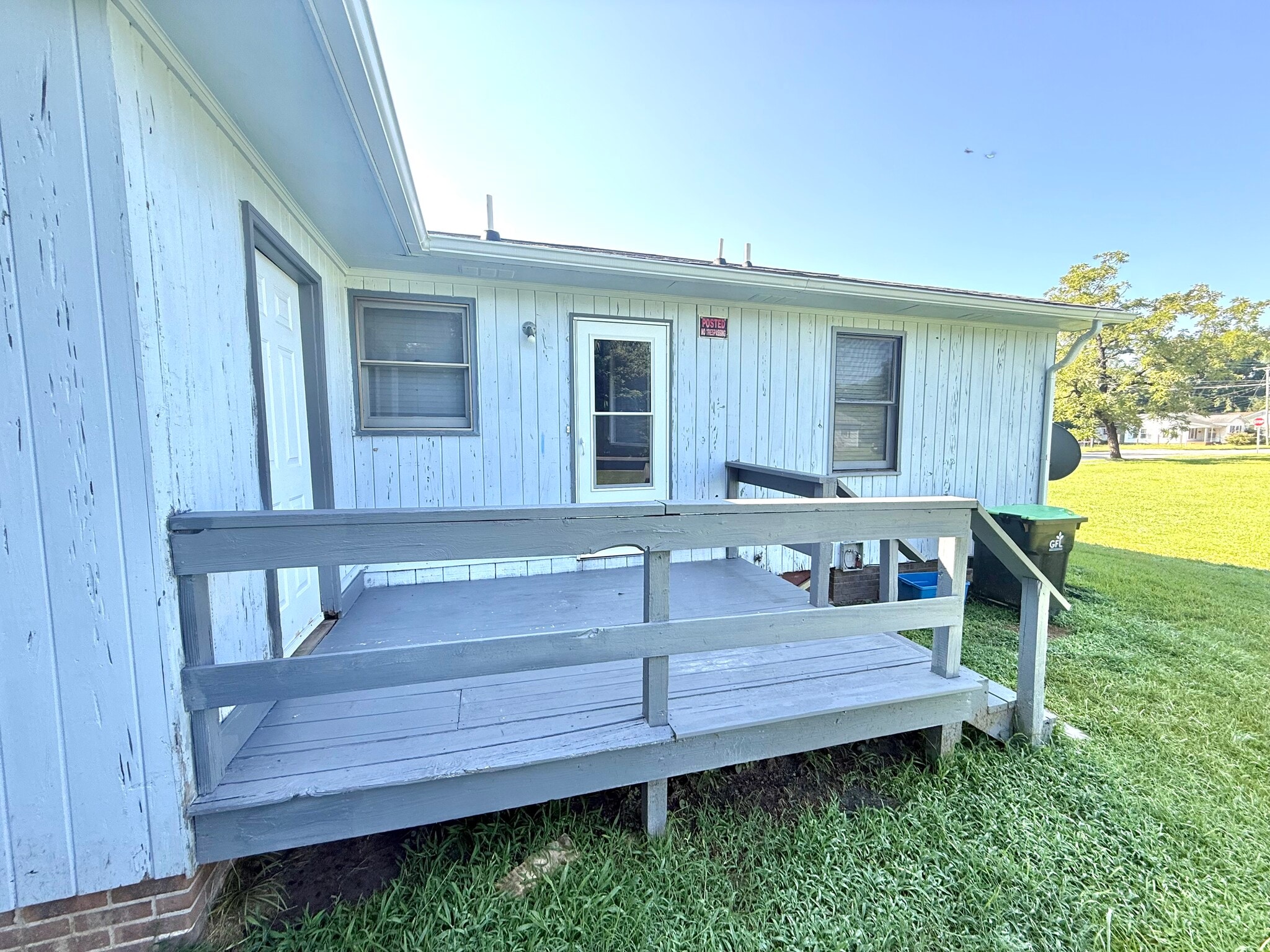 Outside Deck - 101 Hatton St