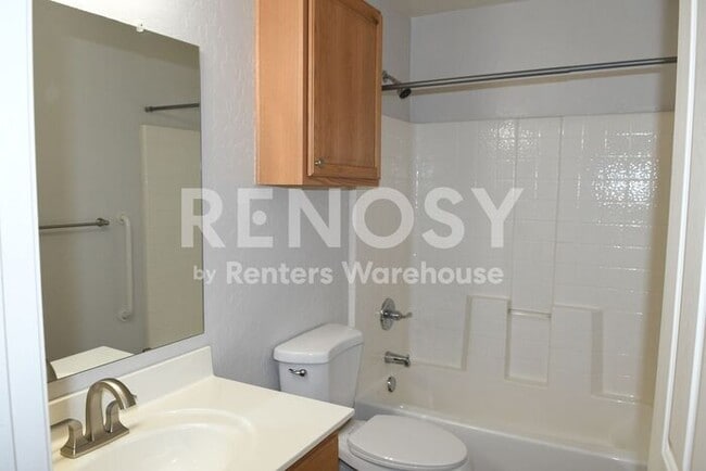 Building Photo - Ideal 3 Br 2 Ba 2 Cg Home Near Loop 303 & Greenway in Surprise!
