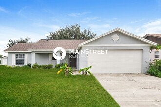 Building Photo - 3 Bedroom Pet-Friendly Home in Winter Have...