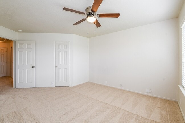 Building Photo - 3043 Feather Green Trail