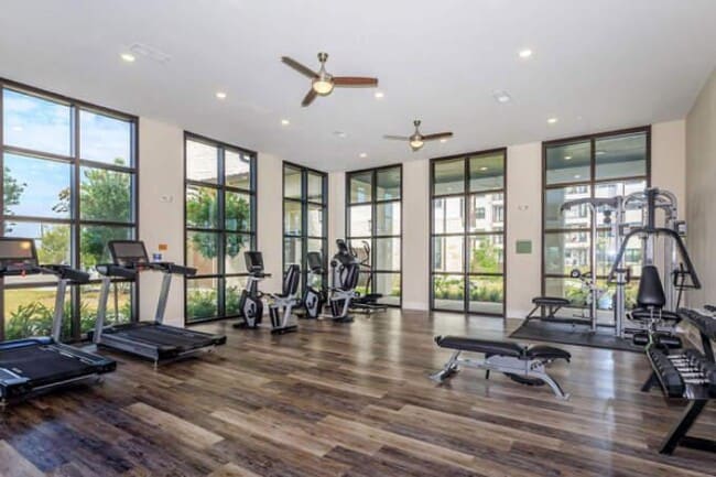 Building Photo - 2 bedroom in Friendswood TX 77546
