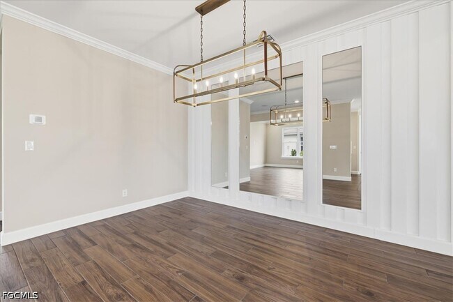 Building Photo - 26801 Victoria Pl