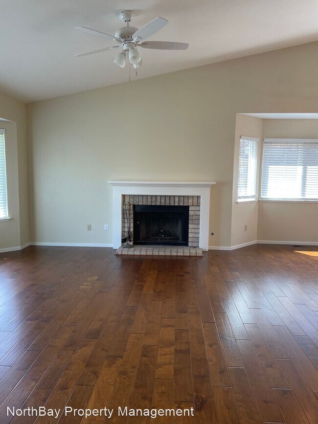 Building Photo - 3 br, 2 bath House - 7117 Hastings Pl