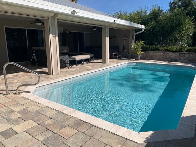 Building Photo - 14200 Duke Hwy