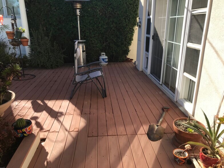 Building Photo - 4522 Saint Clair Ave