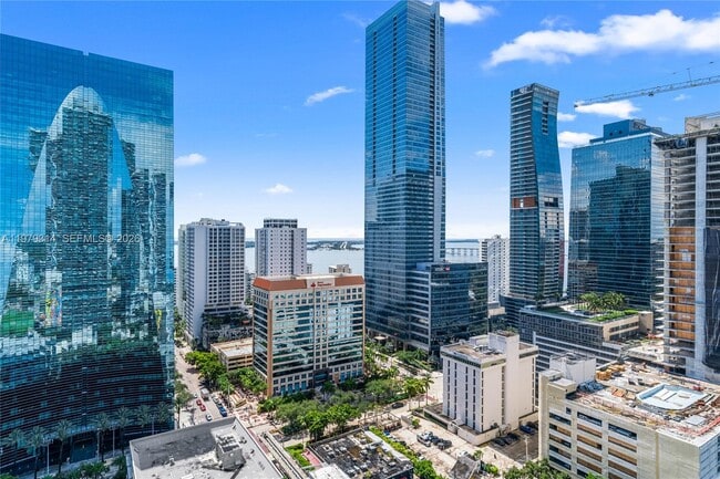 Building Photo - 1300 S Miami Ave