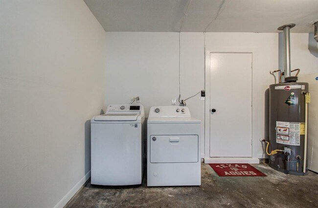 Building Photo - 5710 Verdome Ln