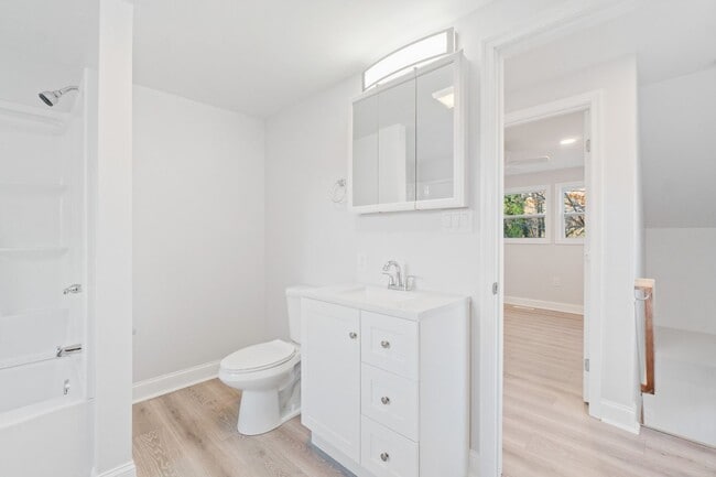 Building Photo - Charming Cape Cod in Annapolis