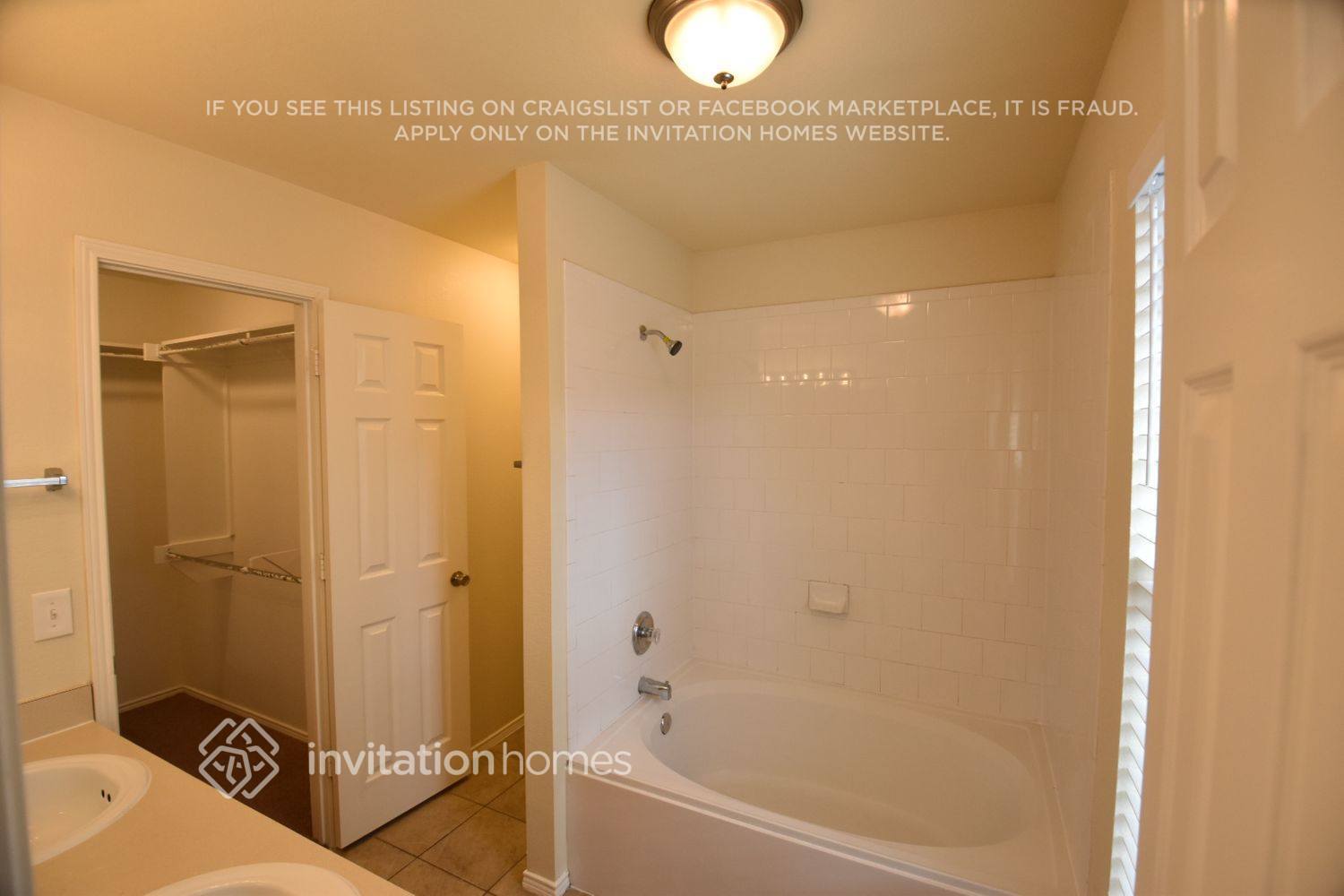 Building Photo - 1805 White Feather Ln