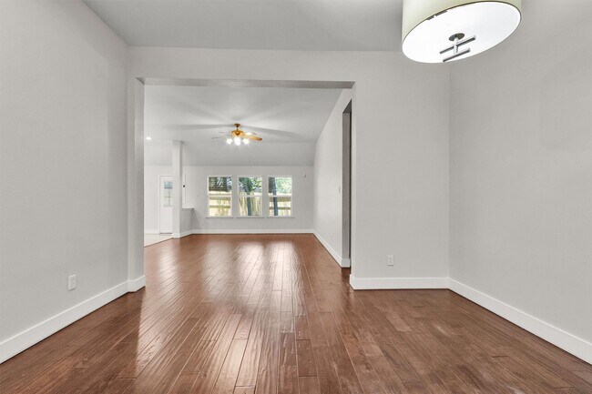 Building Photo - 119 S Star Ridge Cir