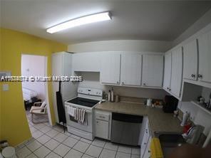 Building Photo - 2025 NE 164th St