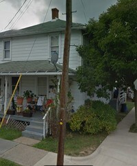 Building Photo - 1001 S Cameron St