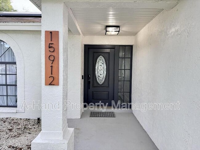 Building Photo - 15912 Indian Wells Ct