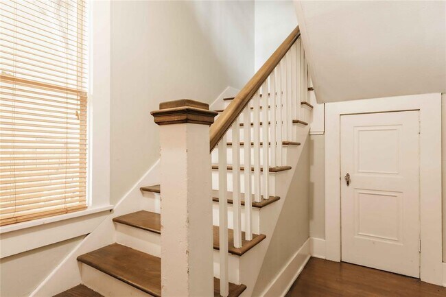 Building Photo - 2623 Salado St