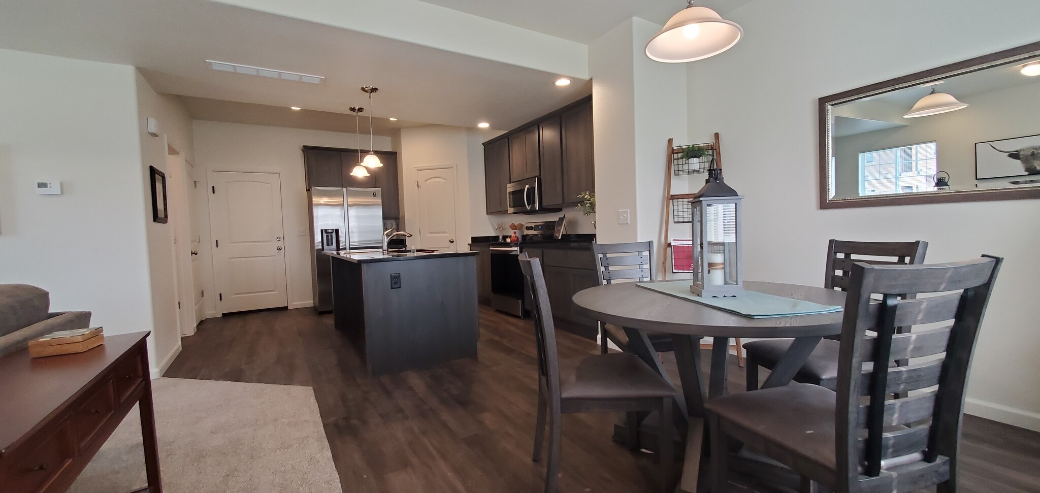 Dining to kitchen - 4355 24th Street Rd