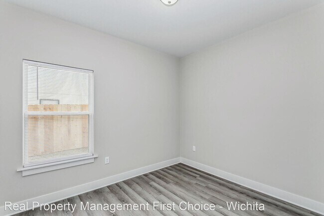 Building Photo - 3 br, 2 bath House - 3619 W 45th ST S