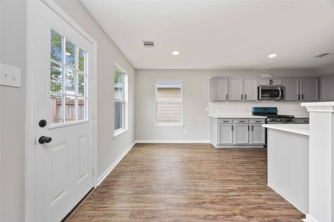 Building Photo - 2623 Skyview Glen Ct