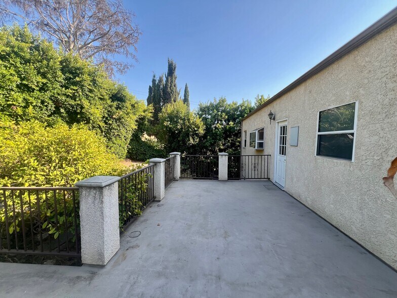 Back deck - 2256 Glendale Blvd
