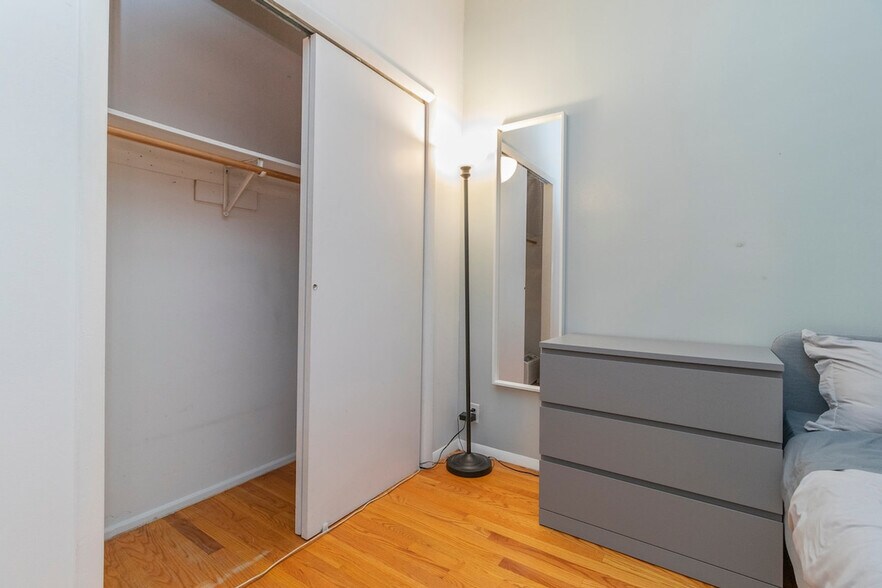 Building Photo - 1789 1st Ave