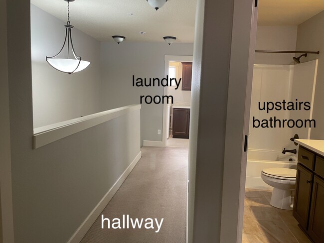 Upstairs hallway - 11440 SE Aquila St