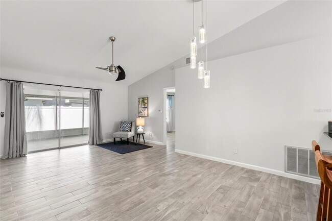 Building Photo - 1463 Brier Ct