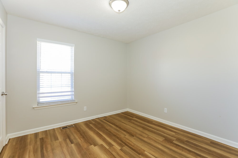 Building Photo - 420 Wildwood Dr