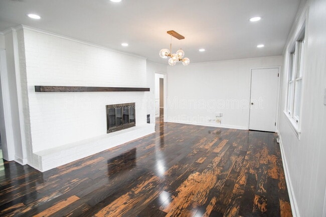 Building Photo - 7205 Canmore Ln NW