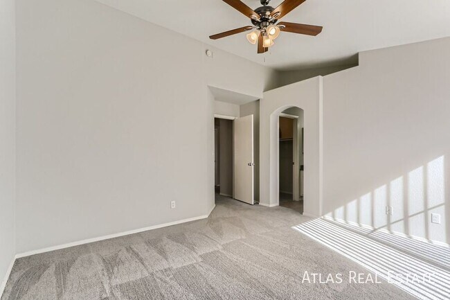 Building Photo - 1617 Rio Bravo Dr