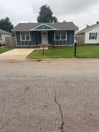 Building Photo - Charming 2-Bedroom Home for Lease – El?Reno, OK