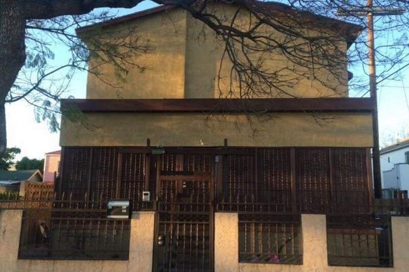 Building Photo - 443 E 84th St