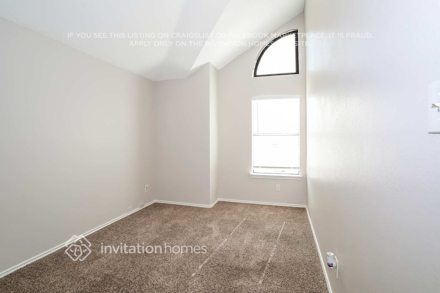 Building Photo - 948 Sylvan Creek Dr