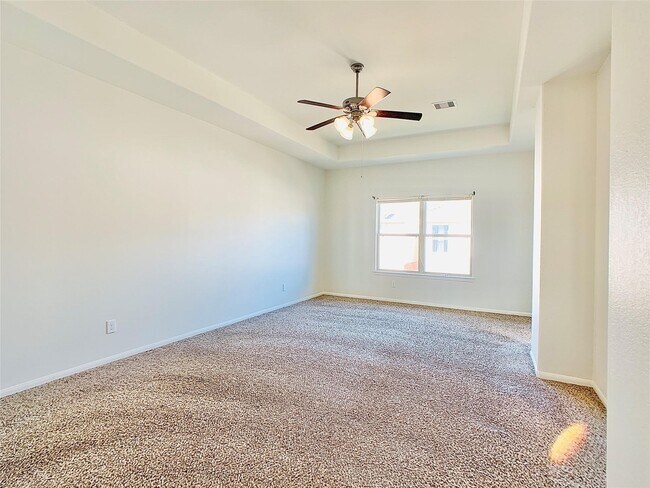 Building Photo - 17114 Taffaine Dr