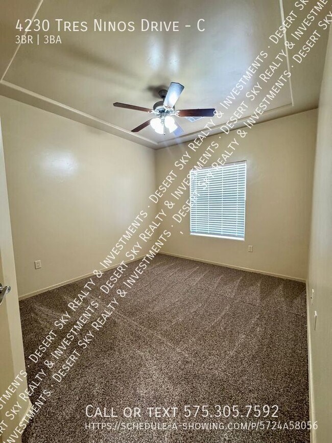 Building Photo - 4230 Tres Ninos Dr