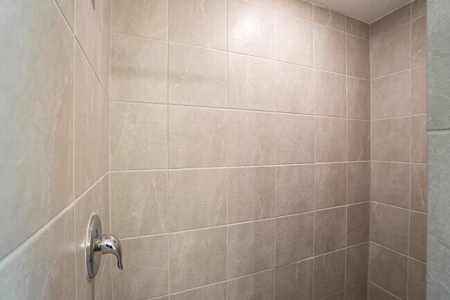 Building Photo - Brand New Beautiful 3/2 Energy Efficient 1...