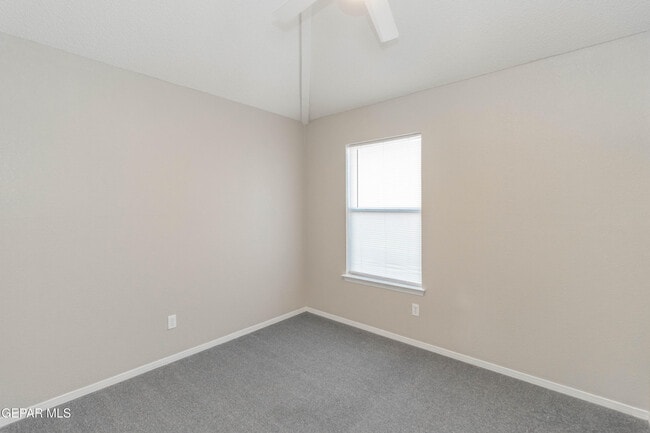 Building Photo - 12029 Crown Woods Ct