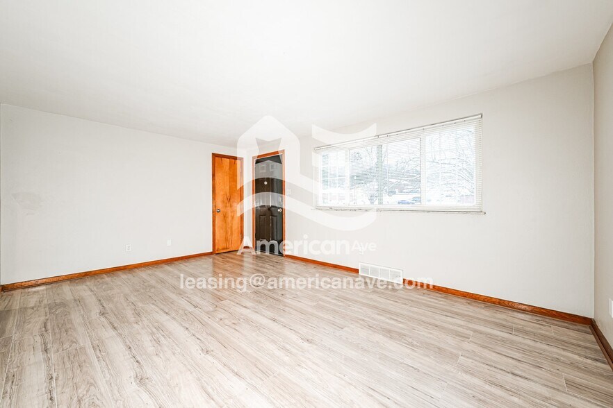 Building Photo - 215 Boston Hollow Rd