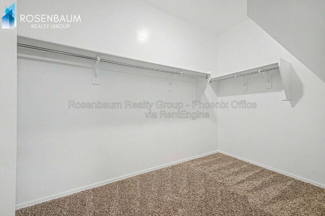 Building Photo - 41917 W Manderas Ln