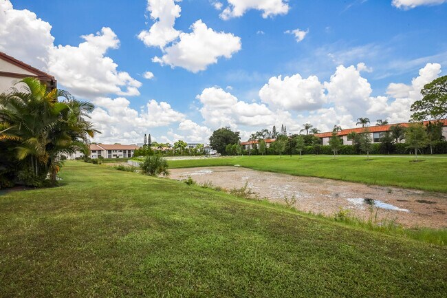 Building Photo - 7593 Tahiti Ln